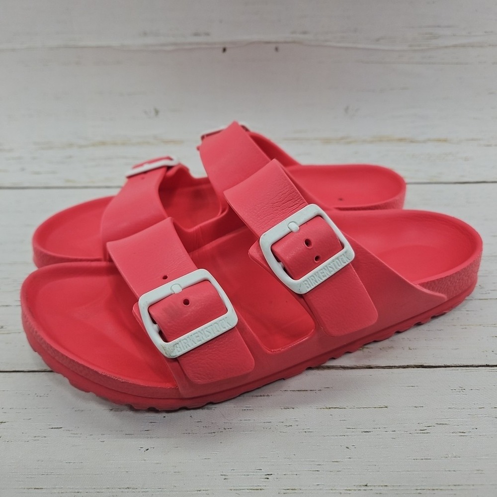Birkenstock Arizona EVA Womens 38 US 7-7.5 Bright Pink Big Buckle Rubber Sandals